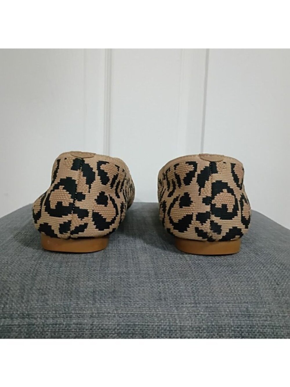 Vivaia Leopard Print Womens 10 Loafers Stylish Slip-On Flats - Picture 5 of 8